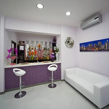 Glamour Hotel