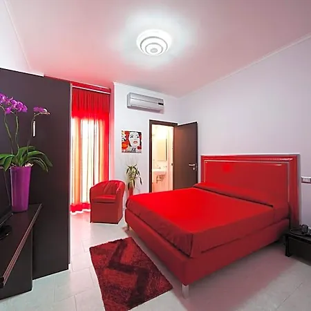 Hotel Glamour 3*