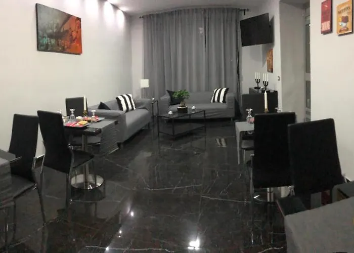 Hotel Glamour 3*